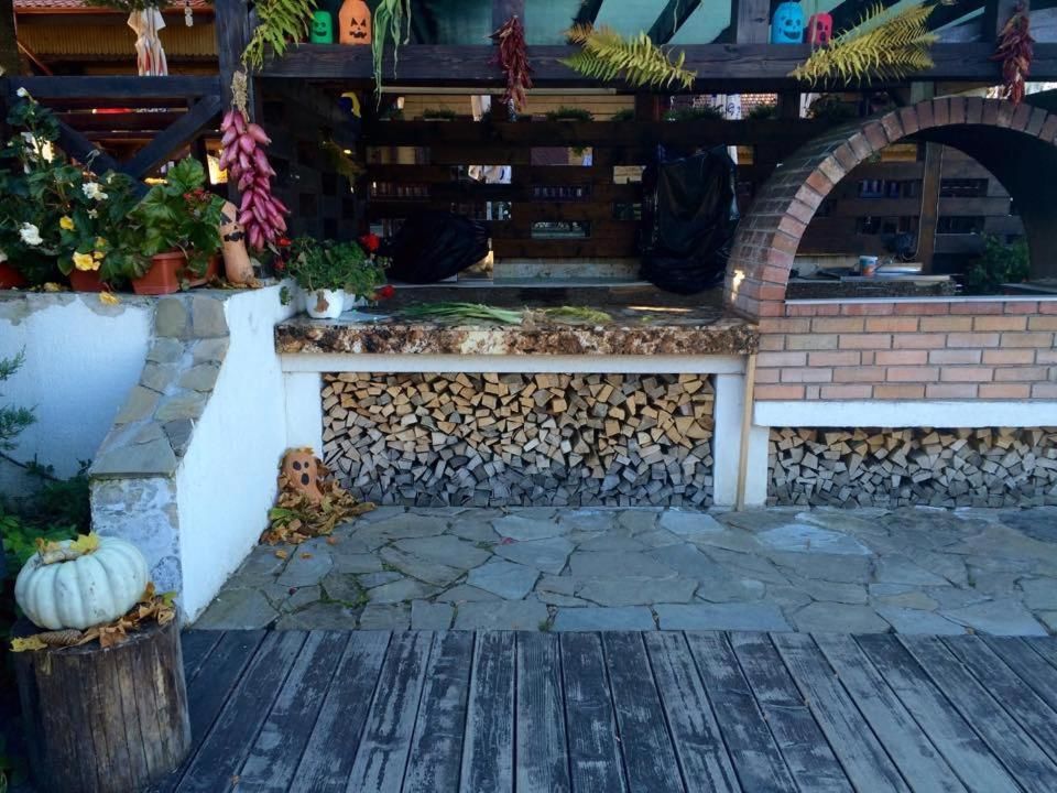 Гостевой дом Cabana Poiana Secuilor Предял-34